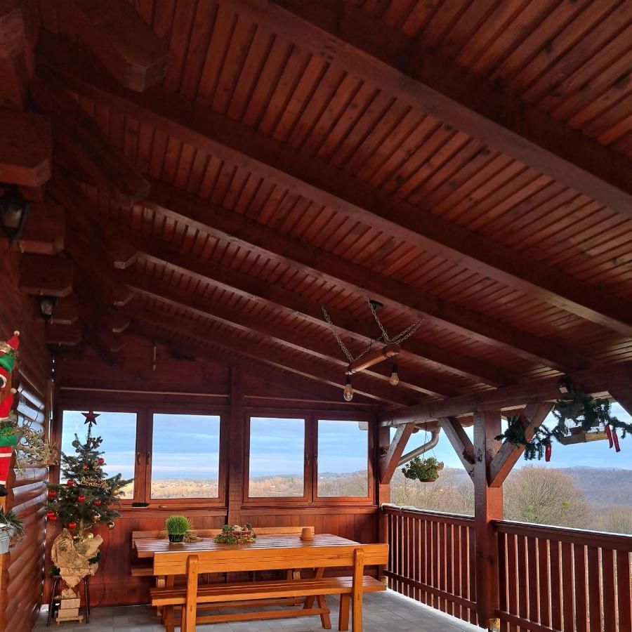 Natura With Sauna And Jacuzzi Ferienhaus Pihovec