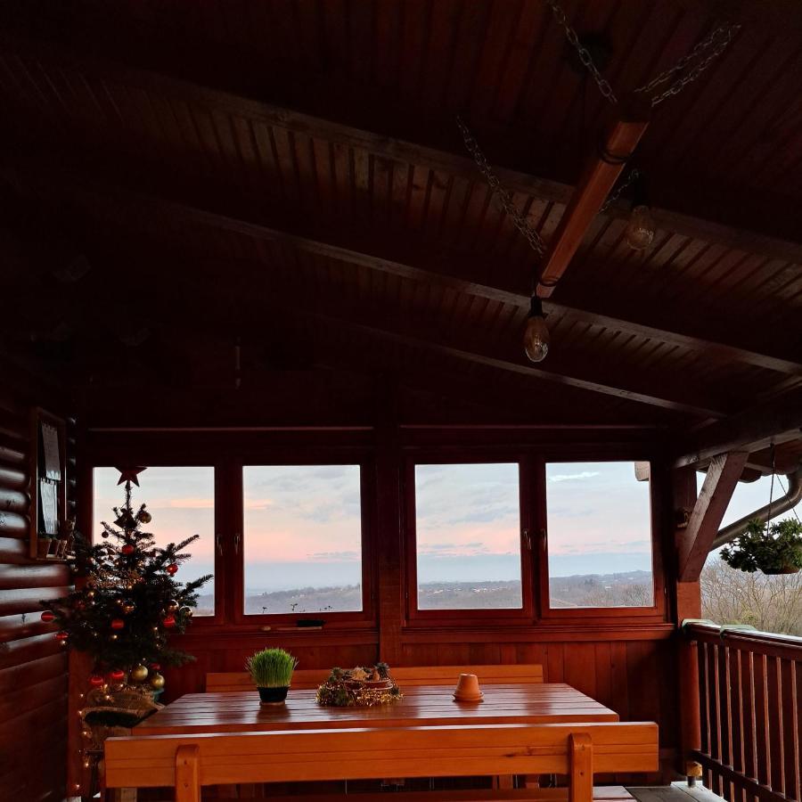 Natura With Sauna And Jacuzzi